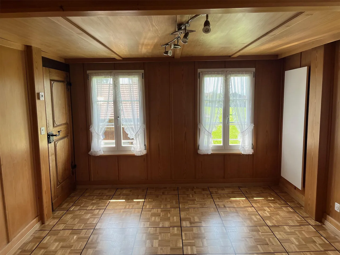 4.5-room apartment with lake view - Photo 2 of 9