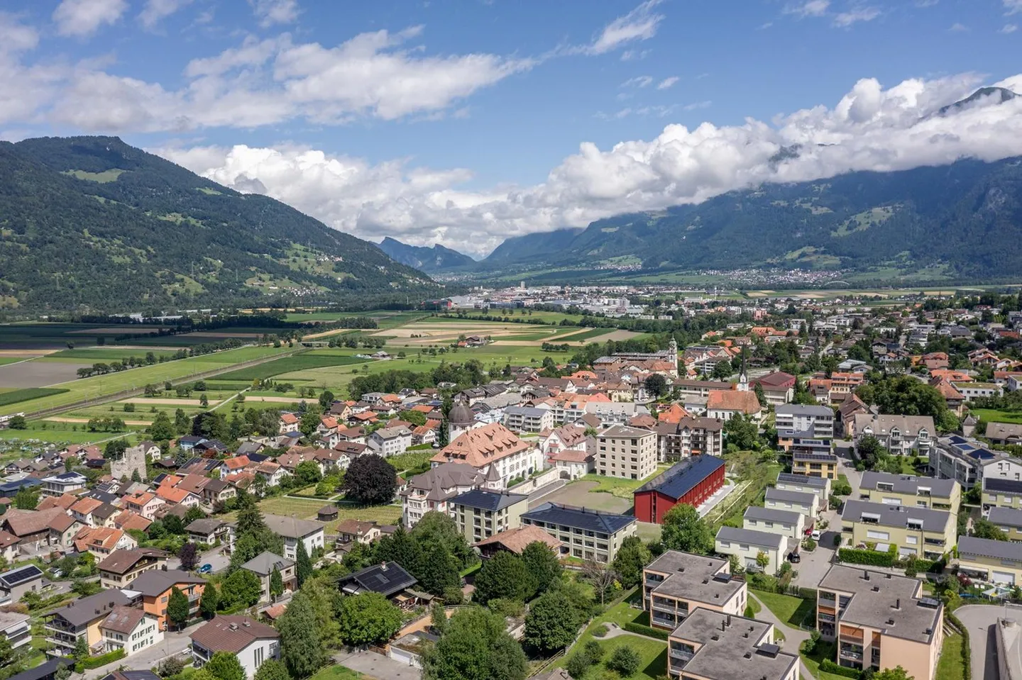 Schlossbungert: Vivere generosamente con vista da sogno! 🏰 – C 1.1 - Foto 2 di 11