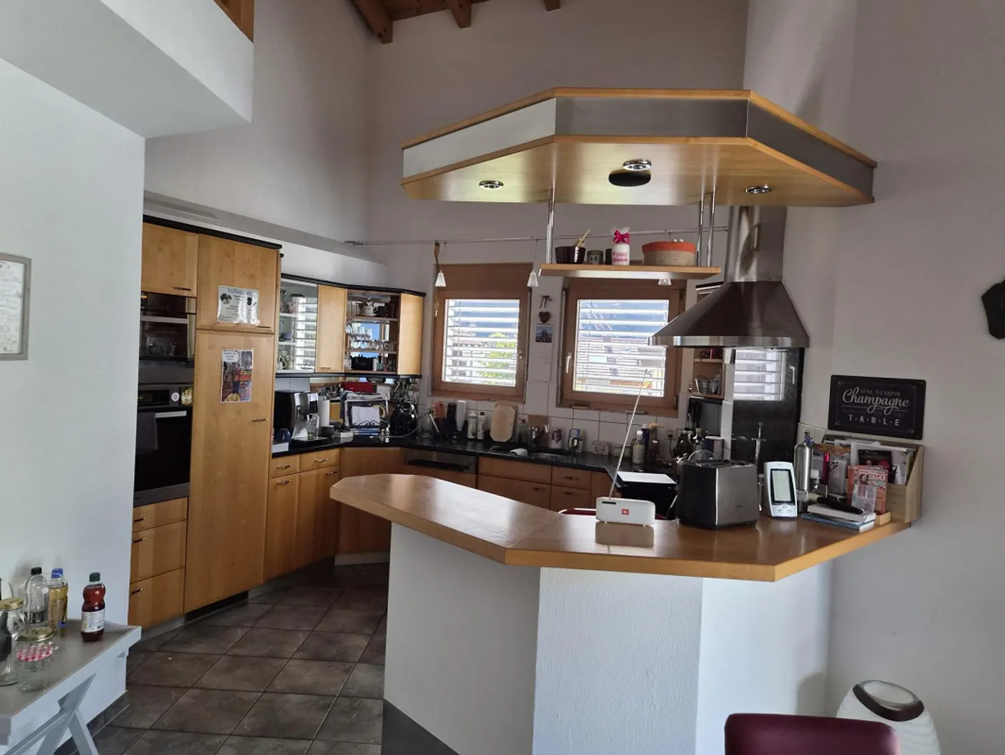 Spacious Single-Family Home with Garden - Photo 5 of 15