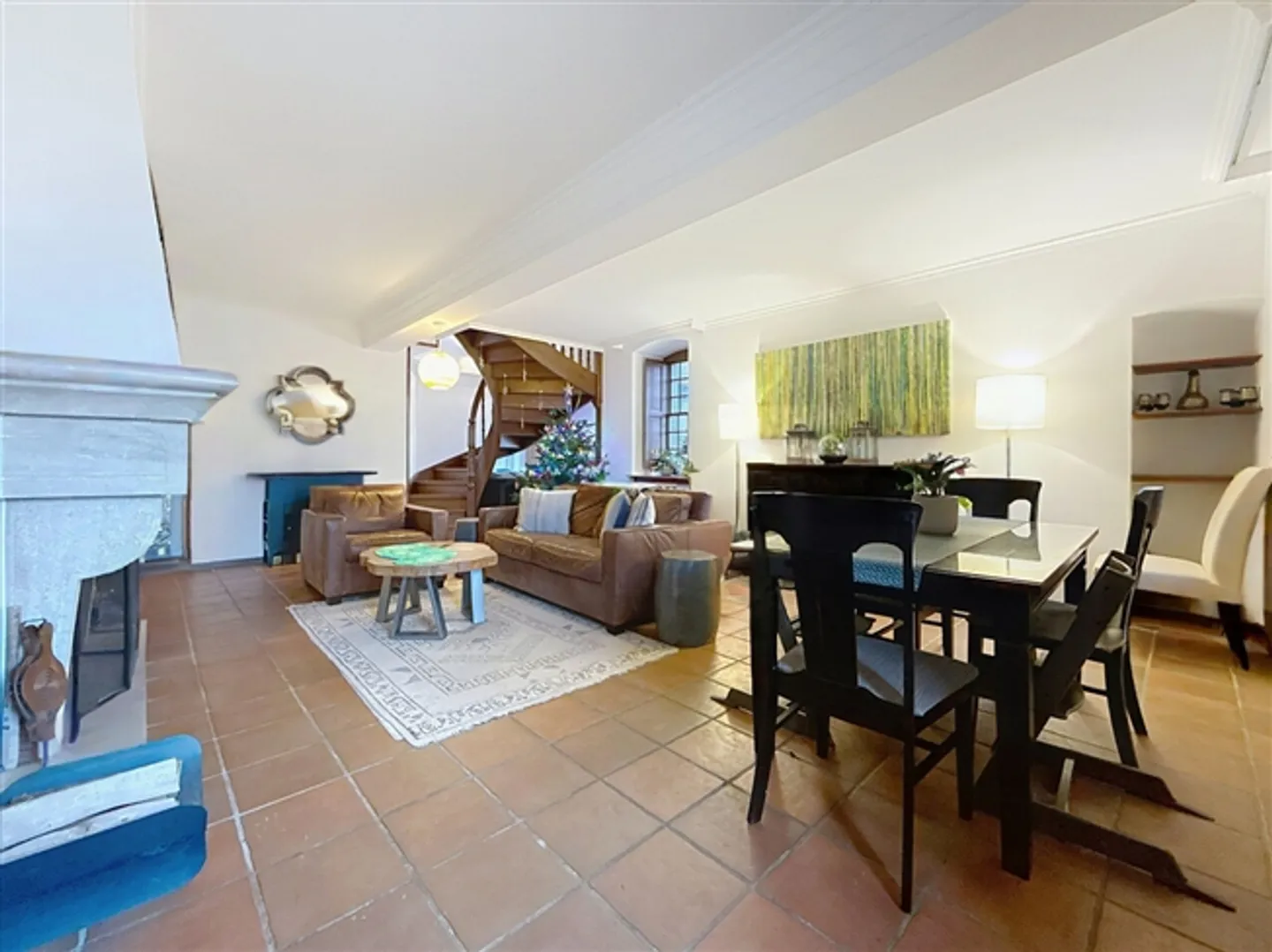 Maison jumelée de 6,5 pièces avec grand jardin - Photo 8 sur 14