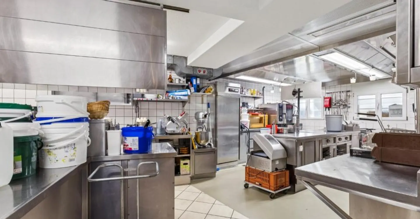 Restaurant Alder! Your new location in Schaffhausen - Photo 2 of 5