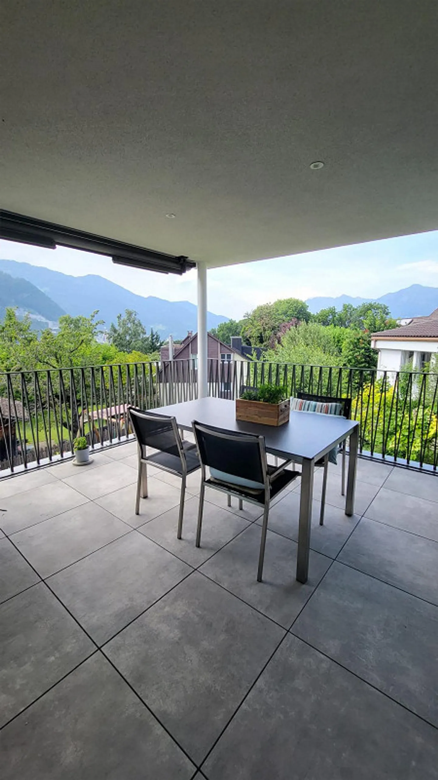 Moderne 4.5-Zimmerwohnung - Foto 3 von 5