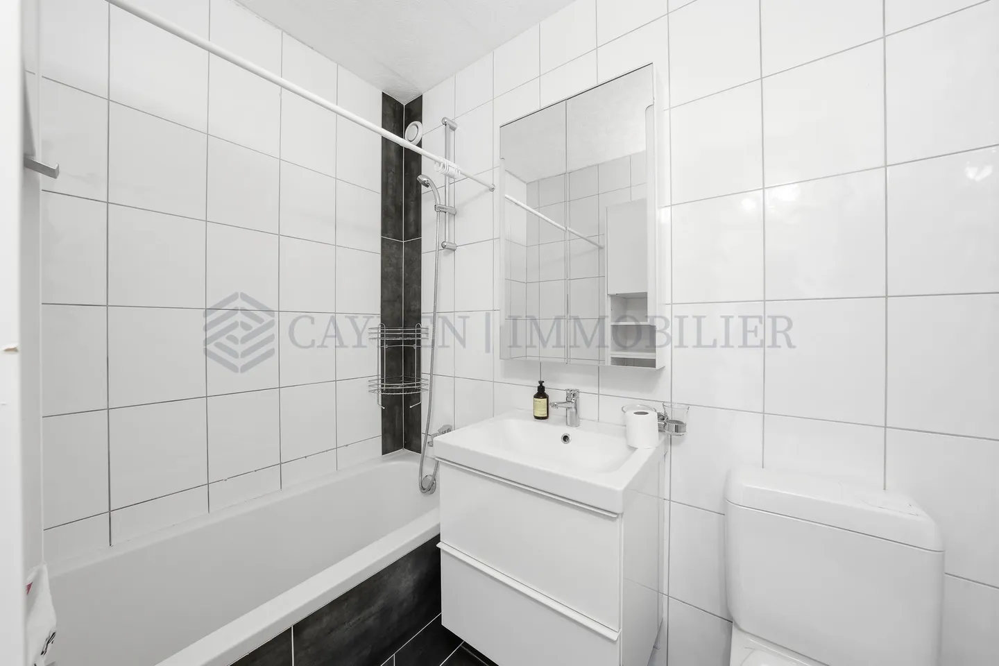 Geräumiges Appartement in Florissant - Foto 9 von 9