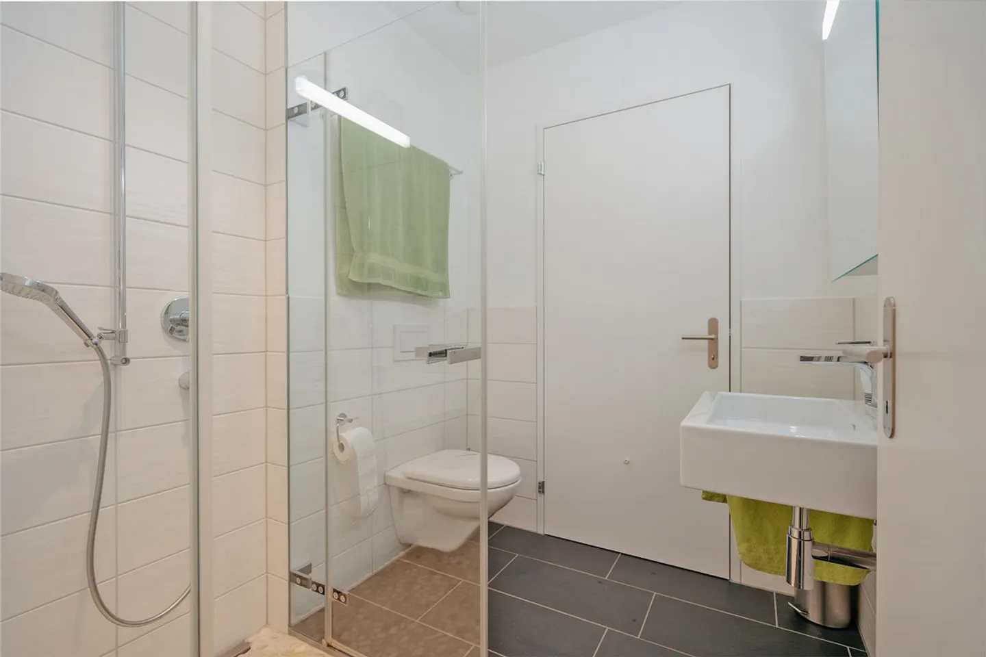 3.5-room attic apartment ideal for two - Photo 9 of 23