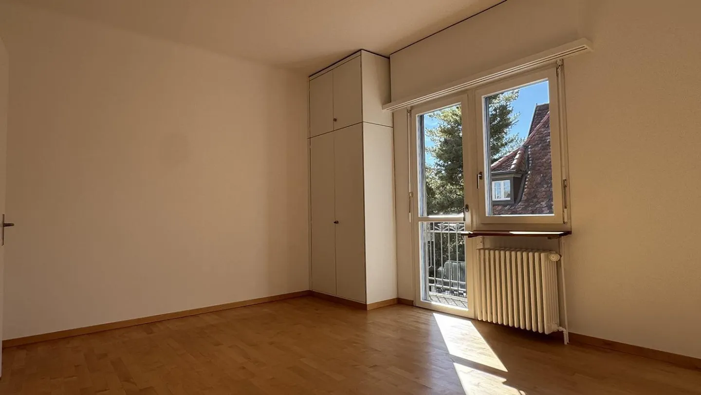 Stylish 4-room apartment with fireplace in a quiet location in Bern! - Photo 8 of 13