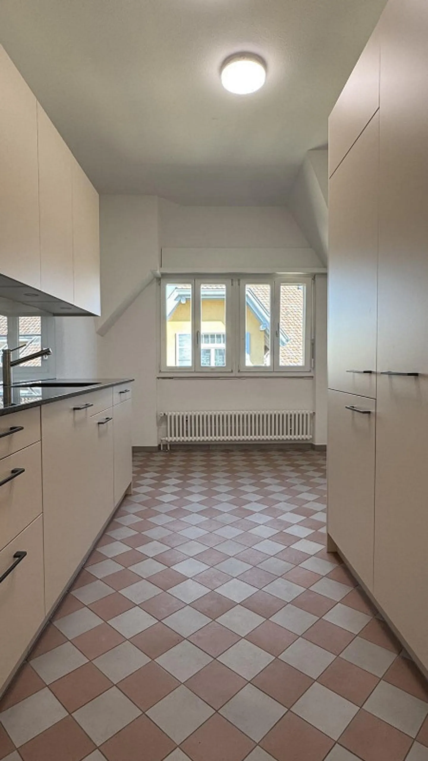 Stylish 4-room apartment with fireplace in a quiet location in Bern! - Photo 11 of 13