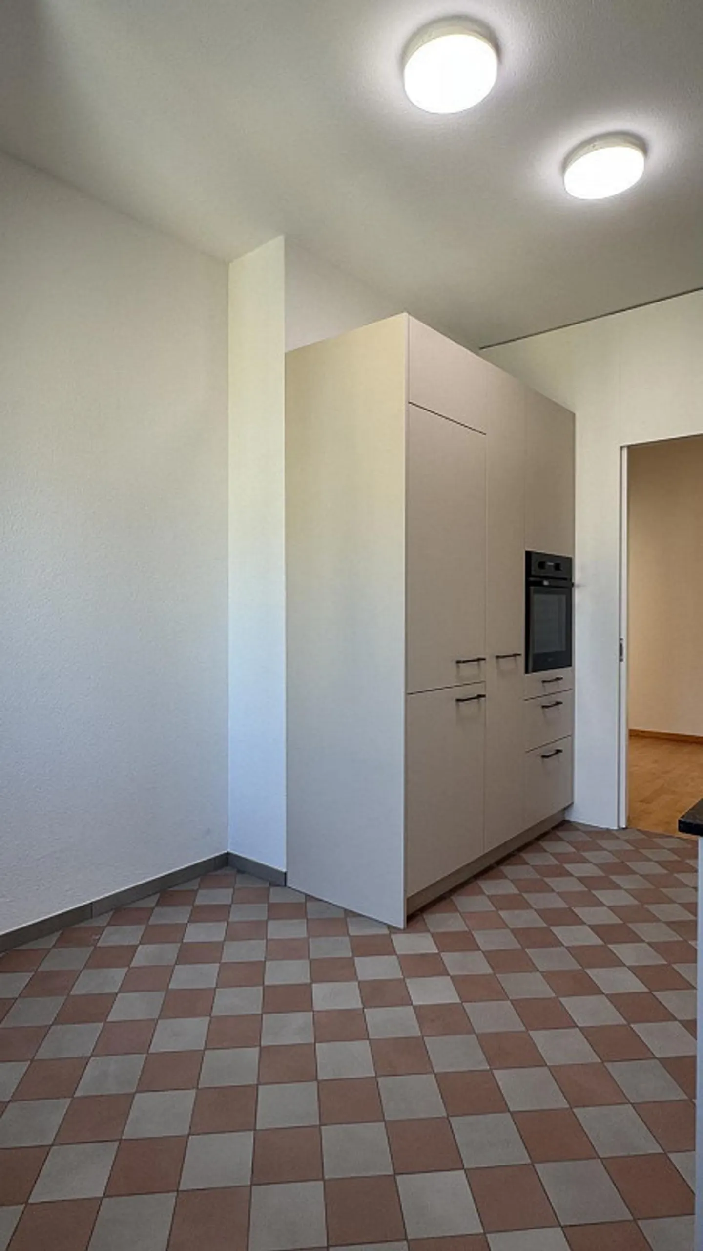 Stylish 4-room apartment with fireplace in a quiet location in Bern! - Photo 13 of 13