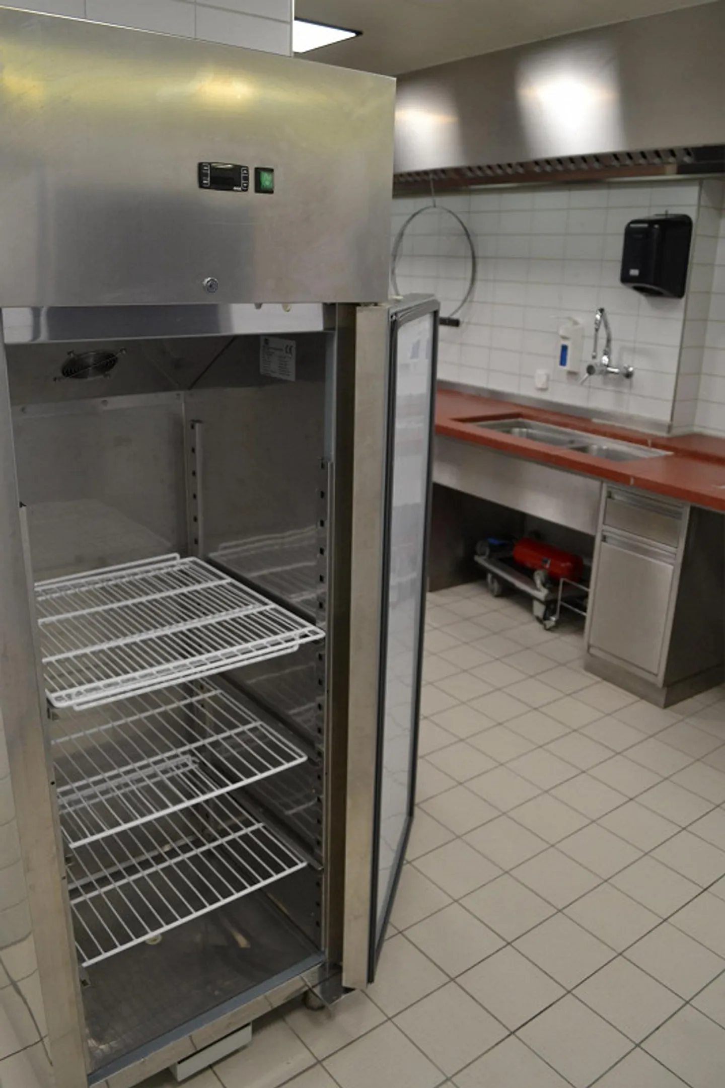 Modern commercial space for rent in the center of Altdorf - Photo 13 of 13