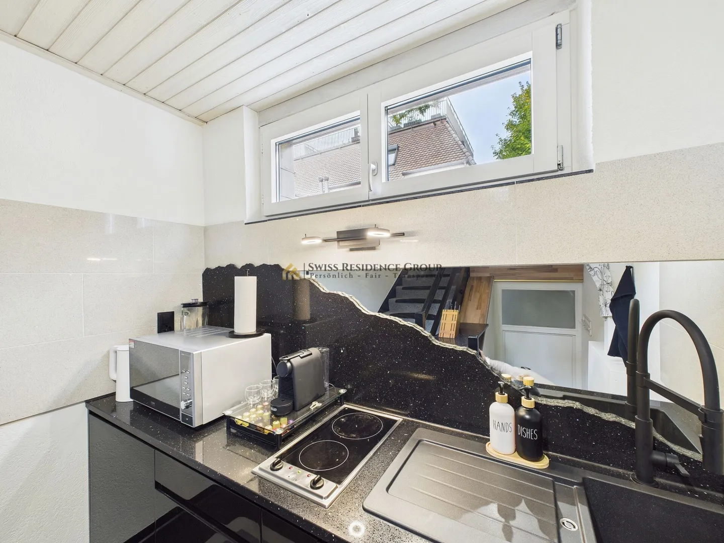 Urban Living on Two Levels in the Heart of the City - Photo 20 of 24