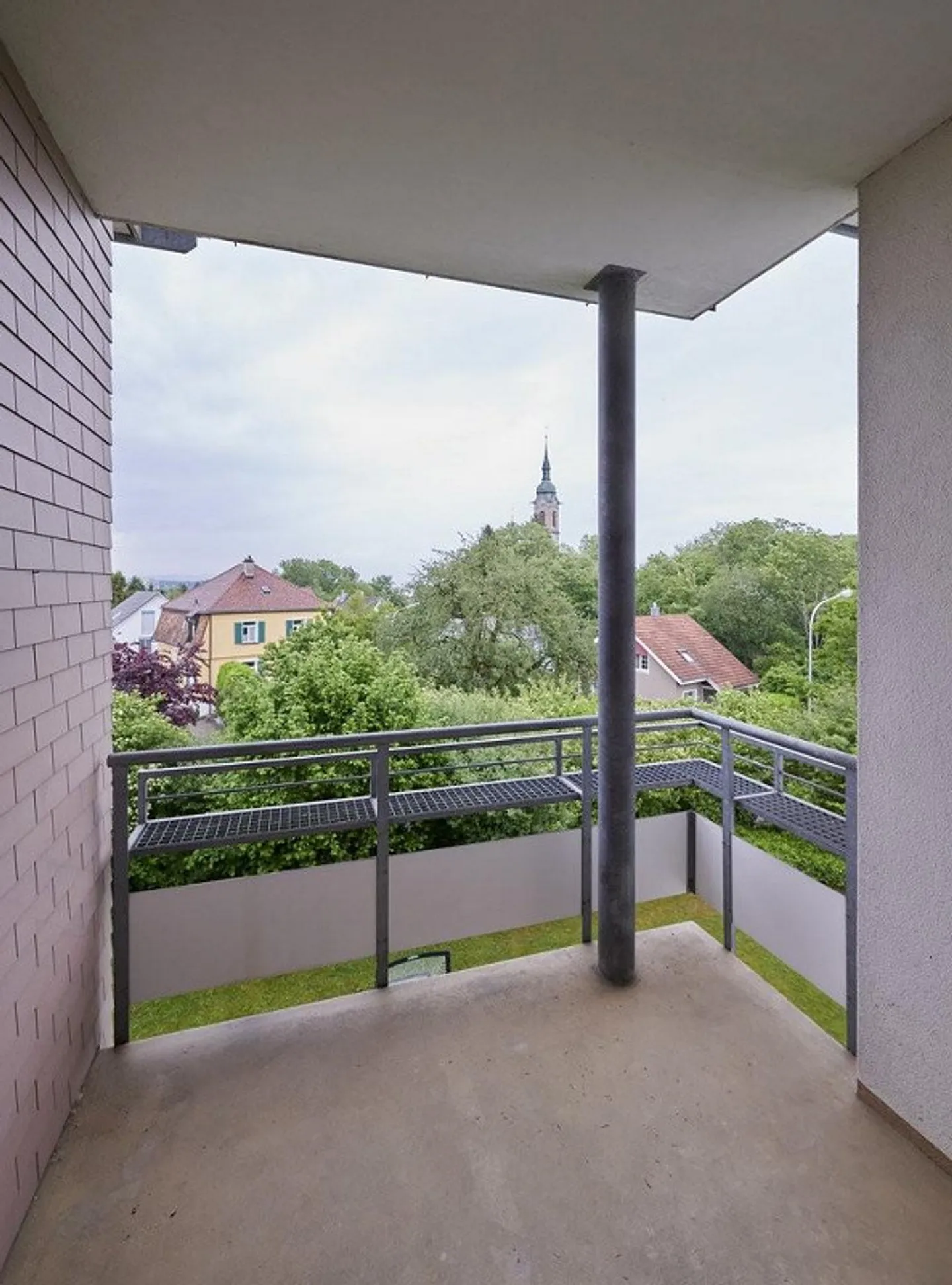 Quartier résidentiel adapté aux enfants dans un emplacement privilégié - Photo 9 sur 9