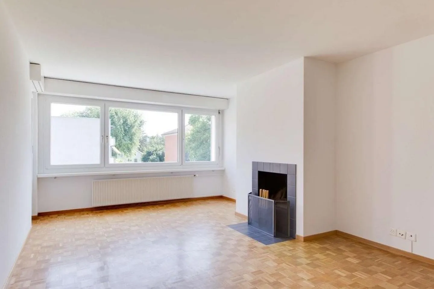 Bell'appartamento di 3,5 stanze in affitto - Foto 3 di 6