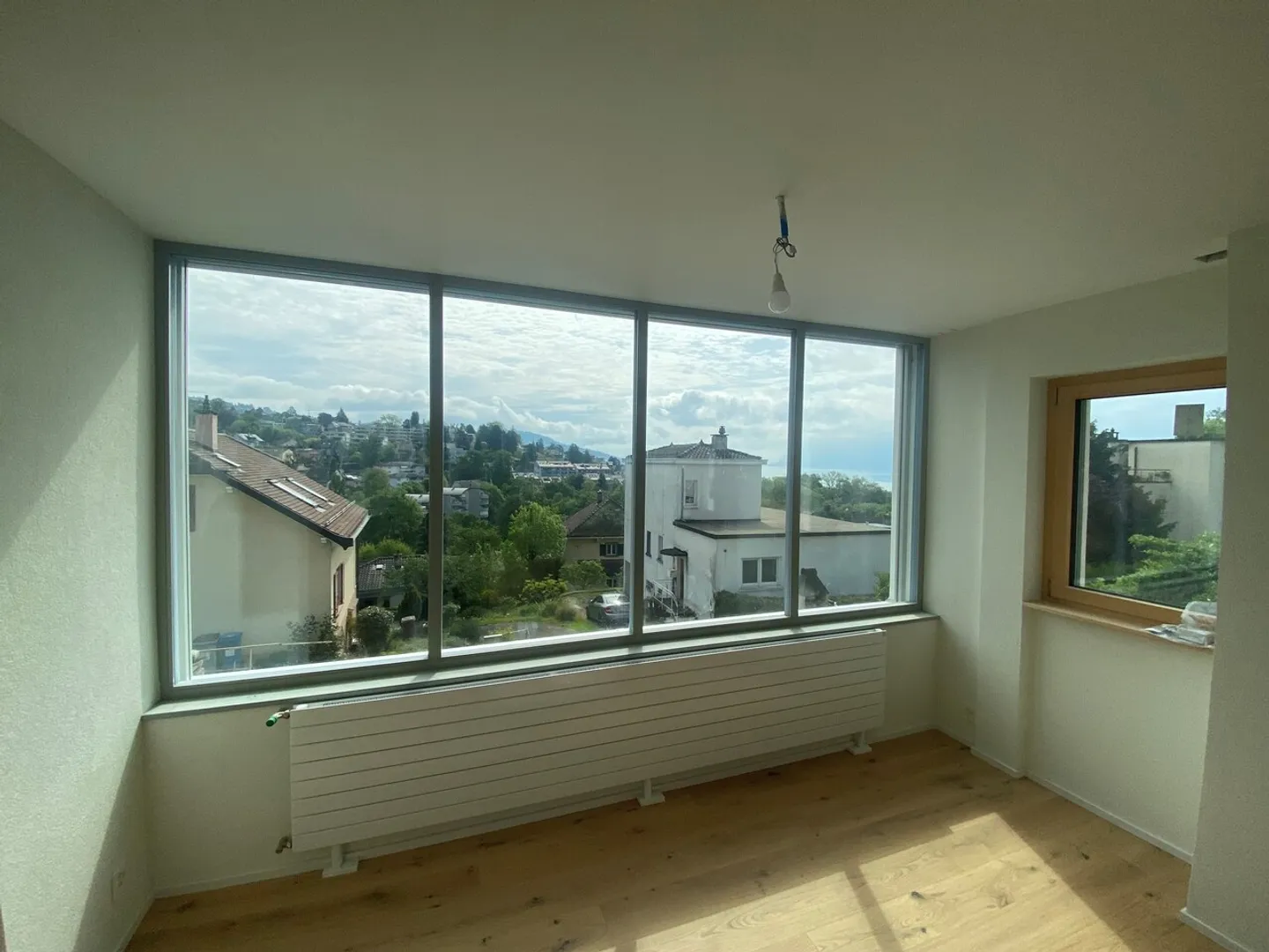 Appartamento 4.5 stanze completamente ristrutturato - Foto 3 di 11