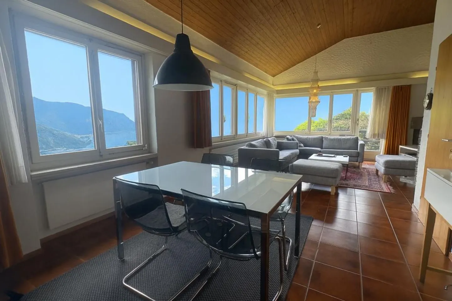 Haus im Grünen mit atemberaubendem Seeblick - Foto 5 von 5