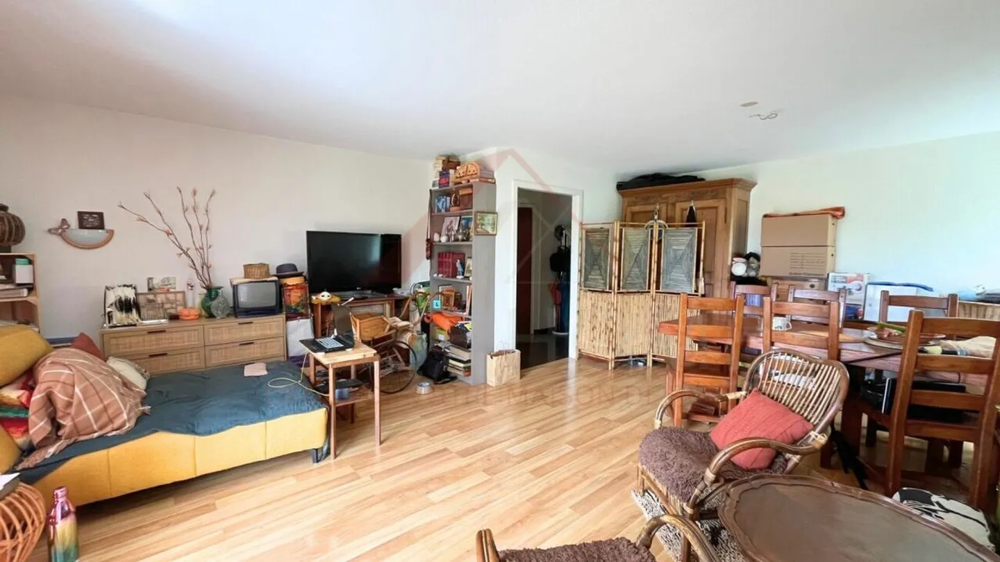 New 3.5-room apartment – Ground floor – Between the lakes – Gampelen - Photo 4 of 12