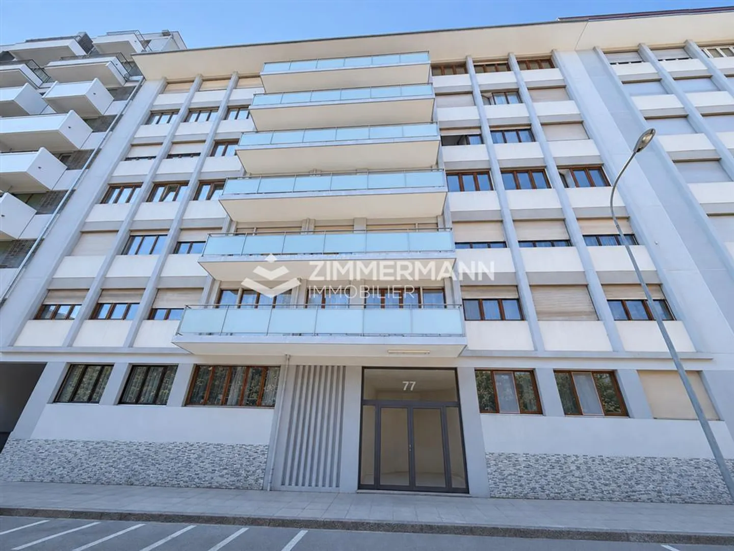 Joli Appartement Meublé - Photo 1 sur 6