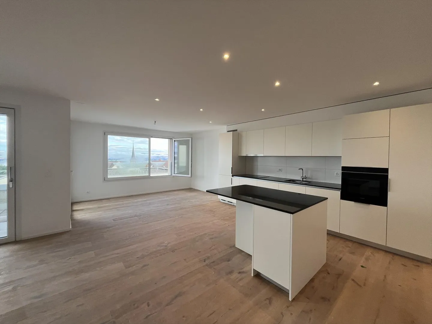 Wunderschöne 4,5-Zimmer-Neubauwohnung im obersten Stock mit herrlichem Blick - Foto 3 von 13