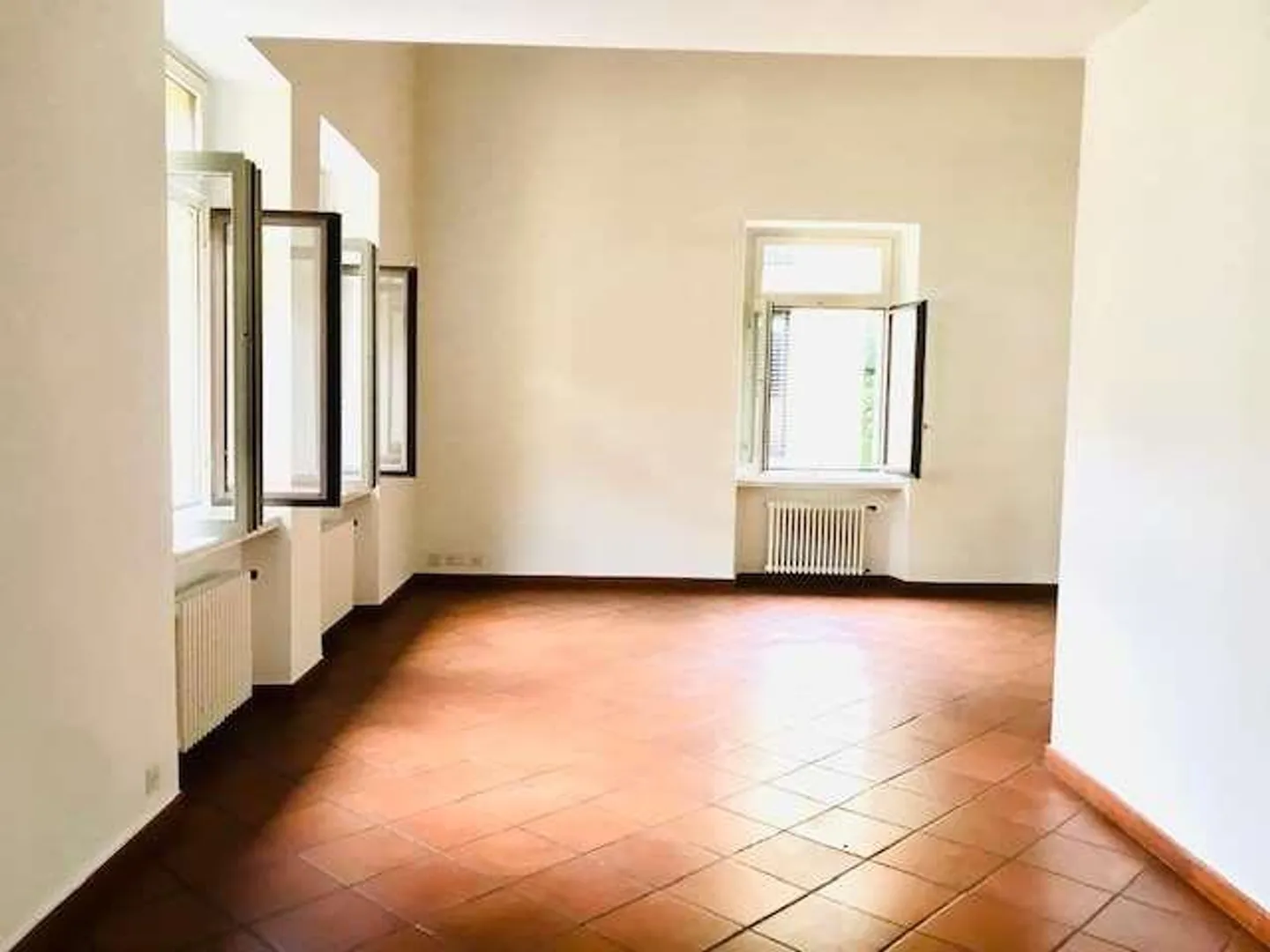 Appartamento in affitto - Foto 6 di 13