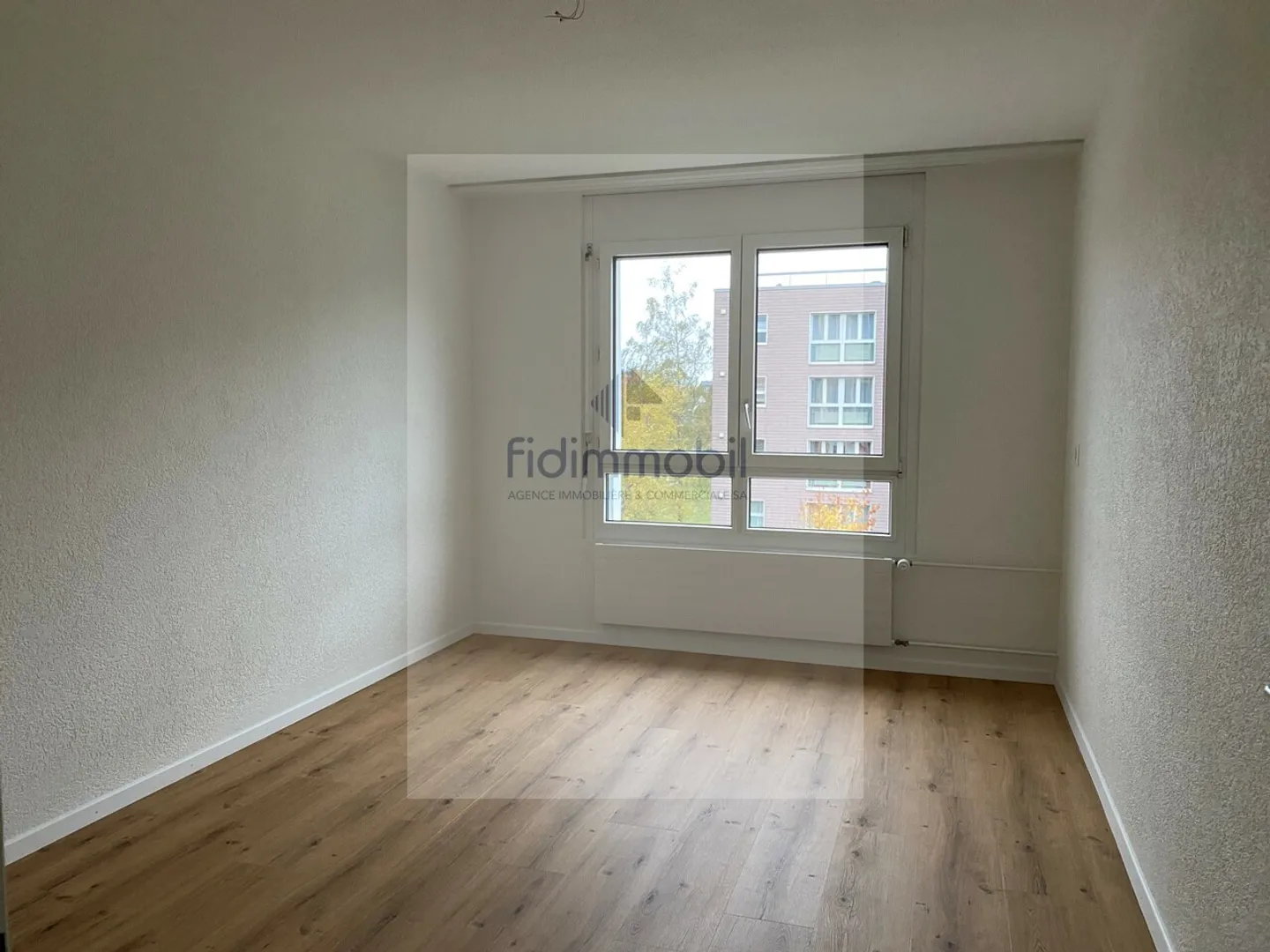 In affitto, AVS/AI, appartamento ristrutturato di 2.5 stanze, Albert-Monard 4, La Chaux-de-Fond - Foto 5 di 10