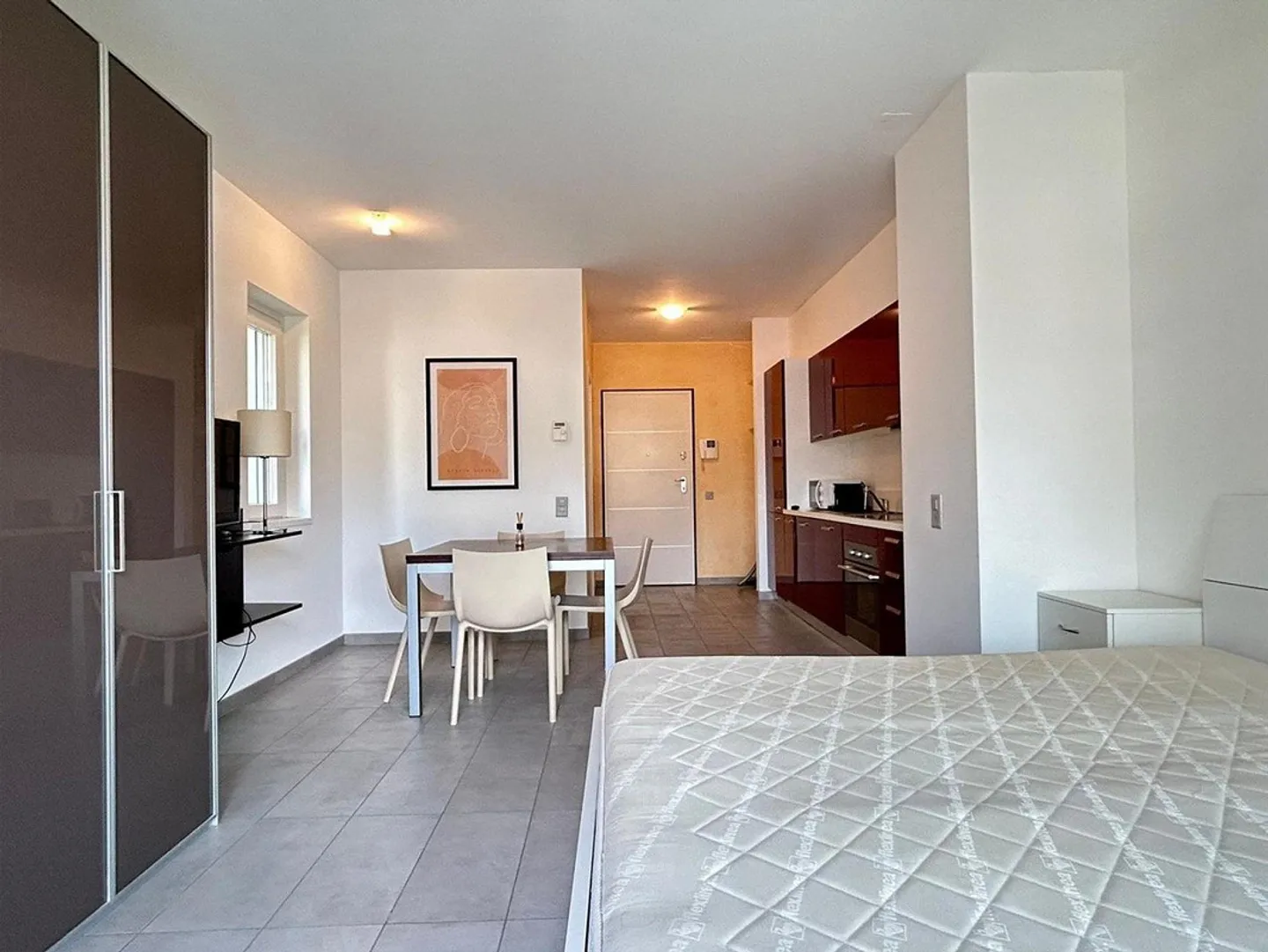 Appartamento monolocale arredato, a pochi passi dal centro città - Foto 1 di 5
