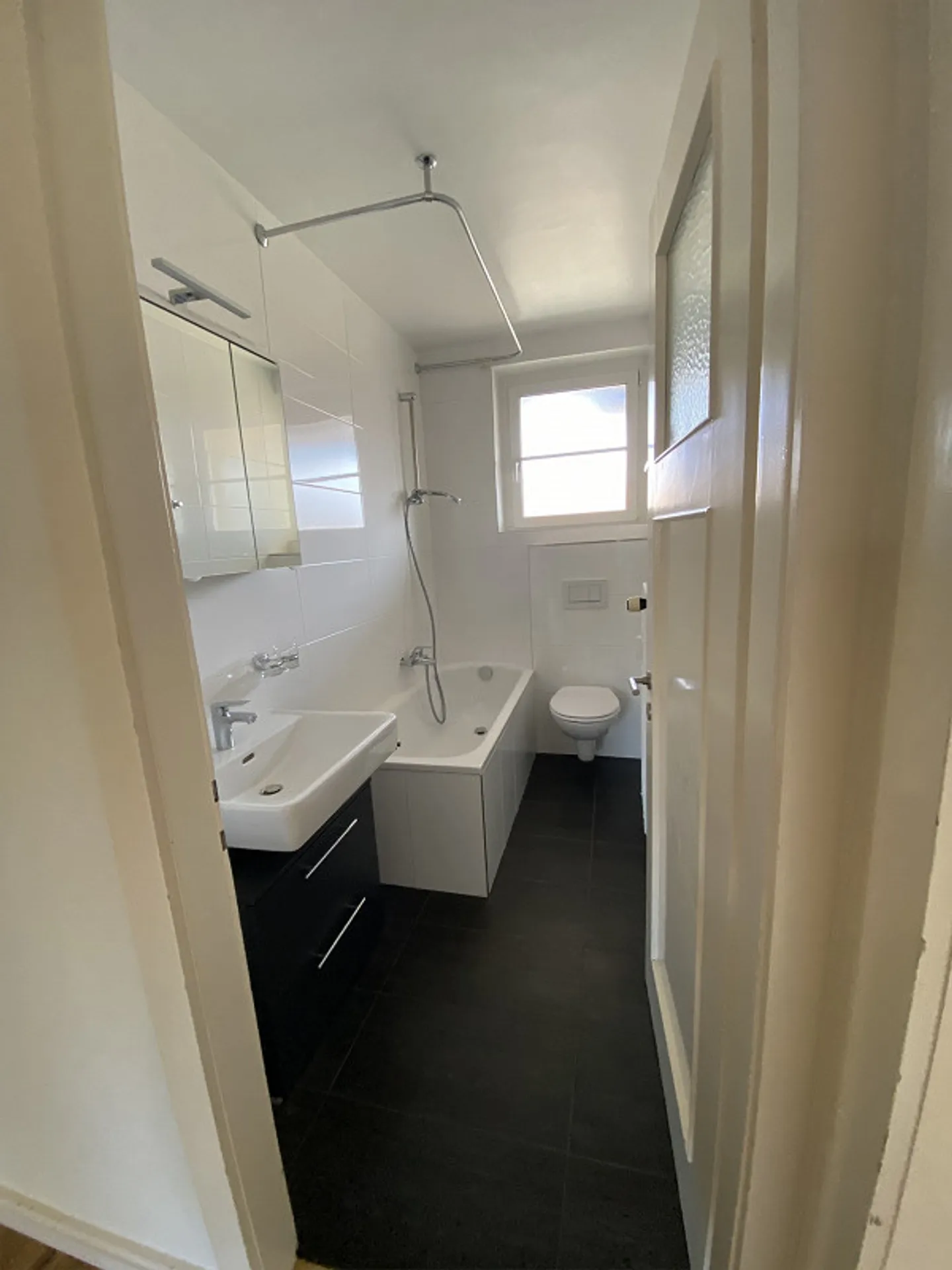 Schöne 4 ZWG an der Lehemattstrasse - Foto 8 von 13