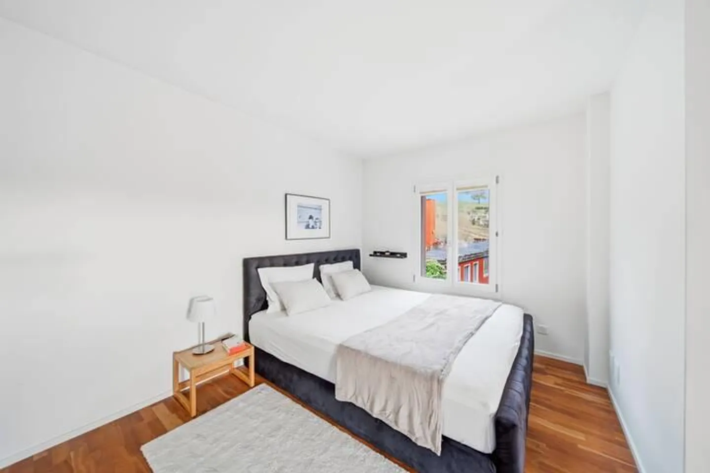 EXCELLENT PENTHOUSE WITH LOFT CHARACTER - Photo 4 of 8