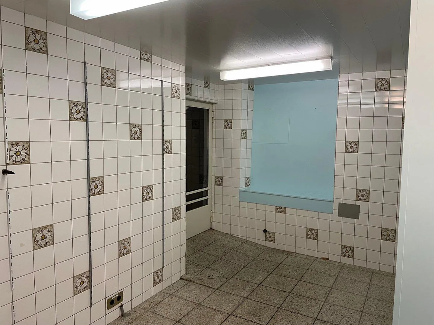 Versatile commercial space in the center of Altdorf - Photo 9 of 9