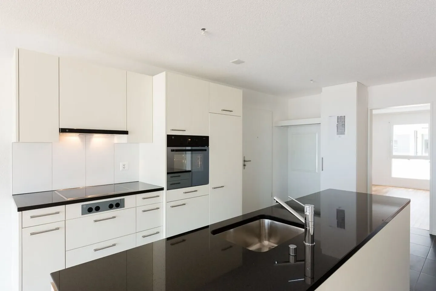 Your new home in Neuenegg - modern, bright & spacious - Photo 2 of 10