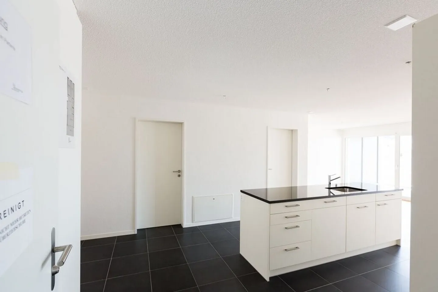 Your new home in Neuenegg - modern, bright & spacious - Photo 3 of 10