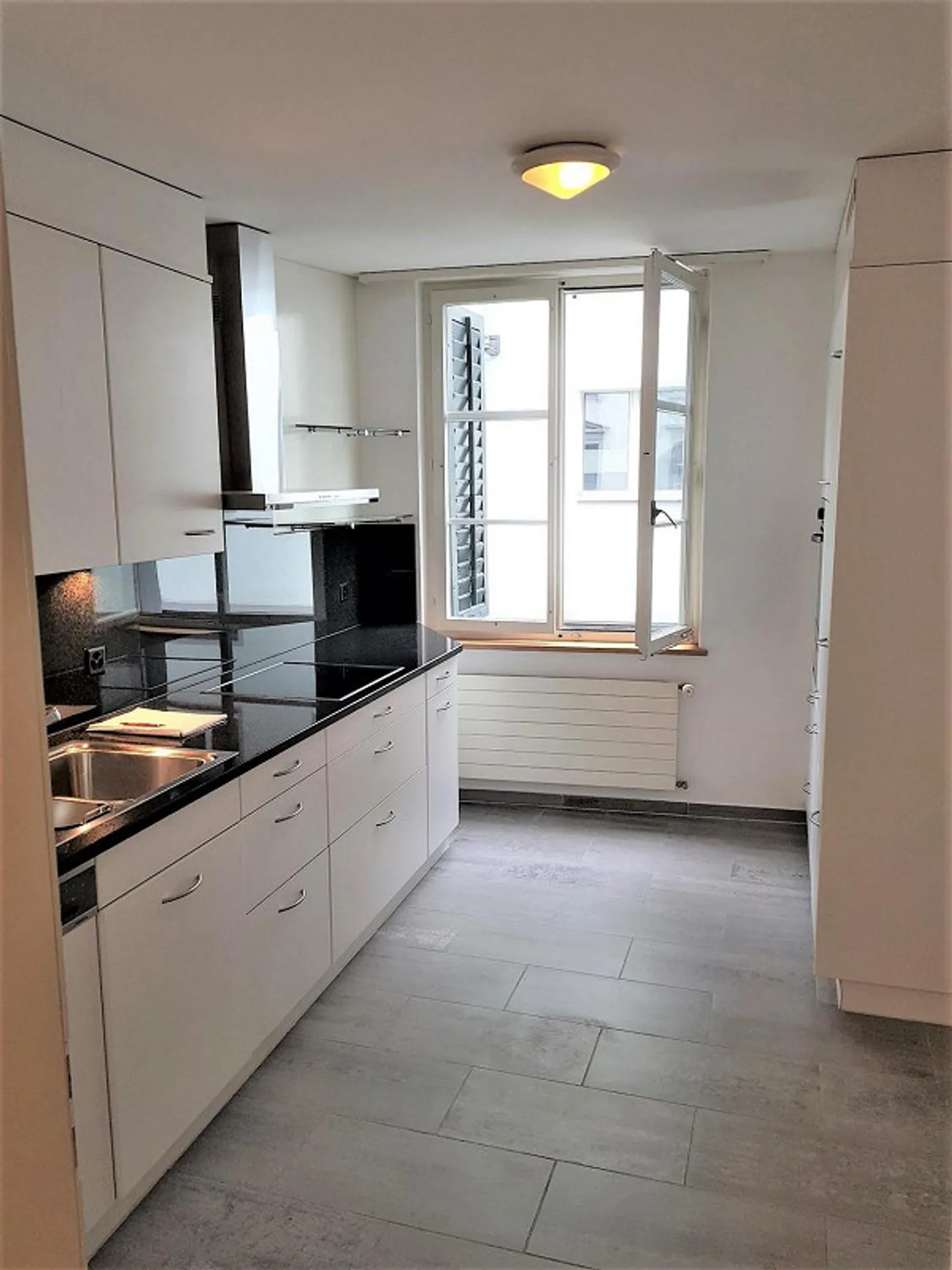 Appartement central et spacieux - Photo 1 sur 8