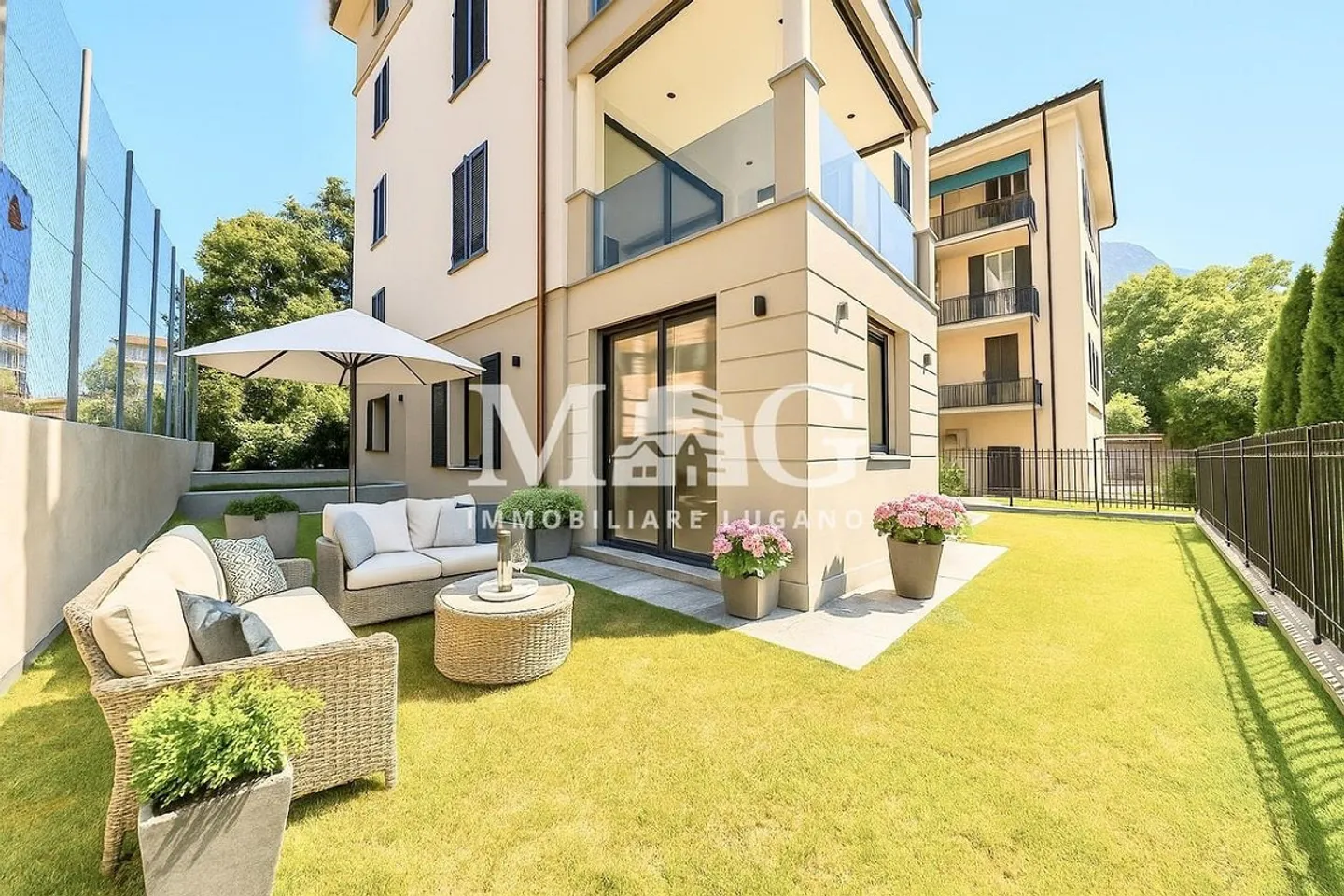 Appartamento Charmante con Giardino - Foto 2 di 11