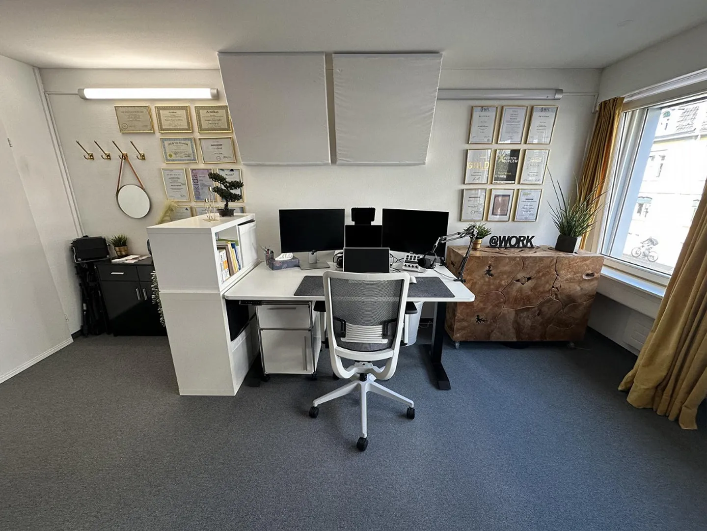 Helles Büro/Atelier in zentraler Lage - Foto 4 von 4