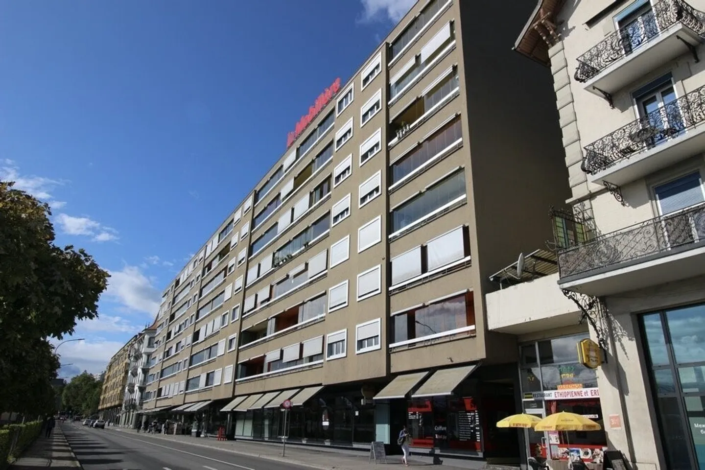 Beautiful fully renovated accommodation recently located just steps from the CFF train station - Photo 1 of 2
