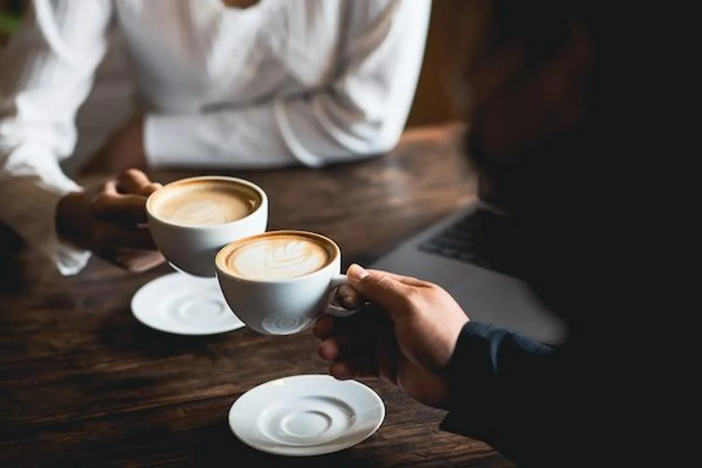 AIGLE: CAFÉ-BAR & SNACK ZU ÜBERNEHMEN - Foto 1 von 1