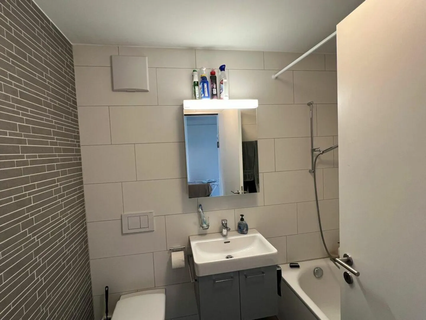 Moderne 4.5 Zimmer-Attika Wohnung in Winterthur - Foto 2 von 11