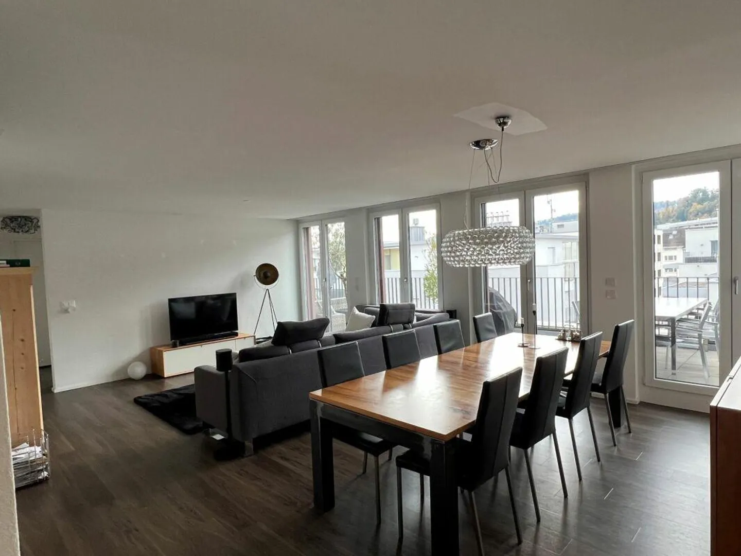 Moderne 4.5 Zimmer-Attika Wohnung in Winterthur - Foto 4 von 11