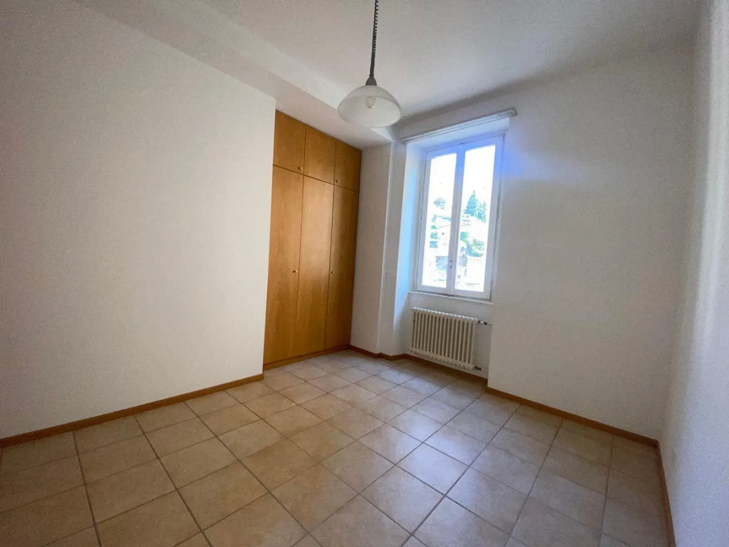 Vezia spacious and bright 3.5 rooms with balcony - Photo 6 of 6