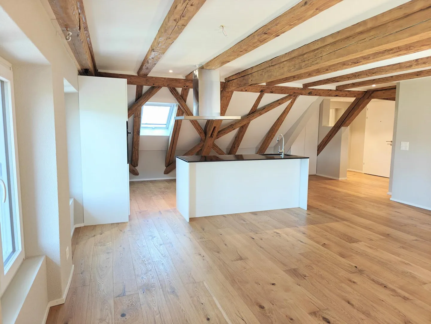 Charmante Maisonette-Dachwohnung mit Terrasse - Photo 5 sur 8