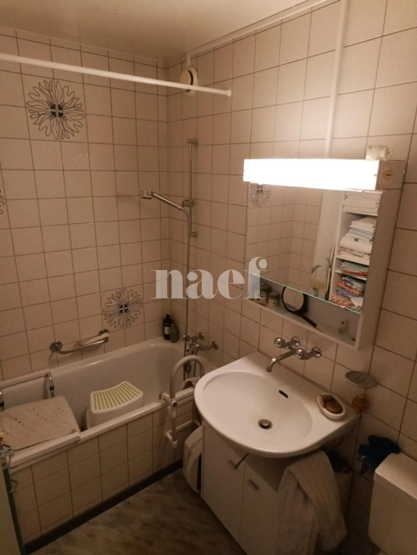 2.5 Room Apartment - Photo 5 of 6