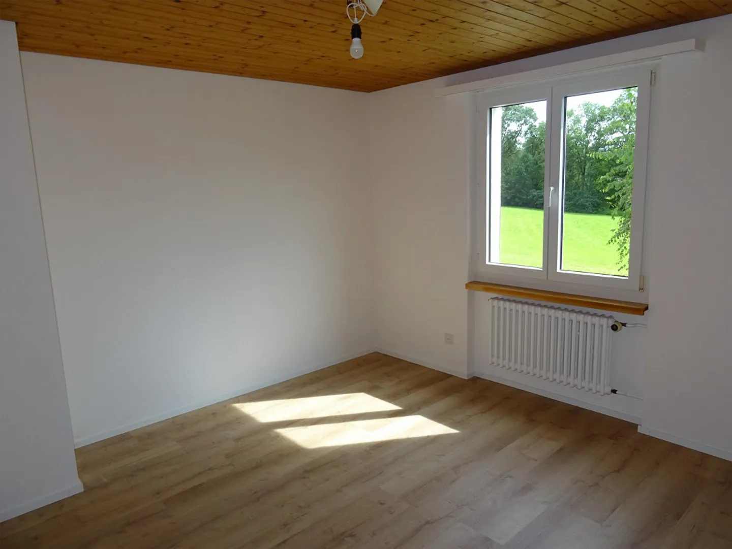 Detached, large, bright single-family house with garden - Photo 5 of 11