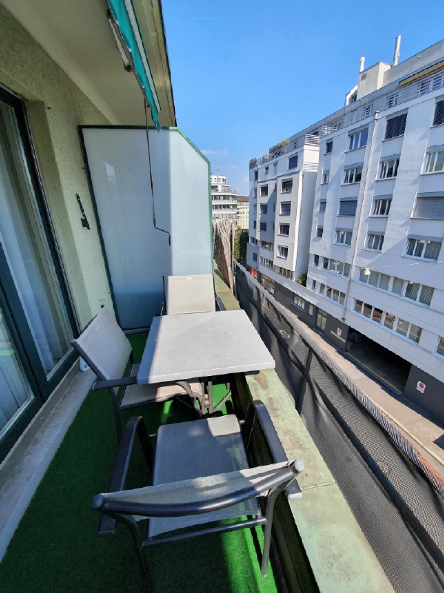 2-room apartment - Photo 7 of 8