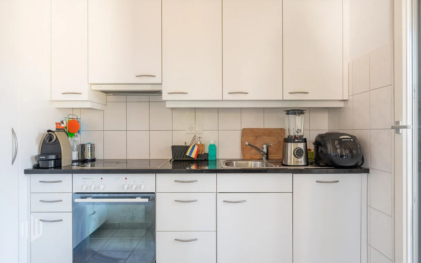 ImmoWyss - Casa plurifamiliare con 6 appartamenti affittati a Ittigen - Foto 7 di 13