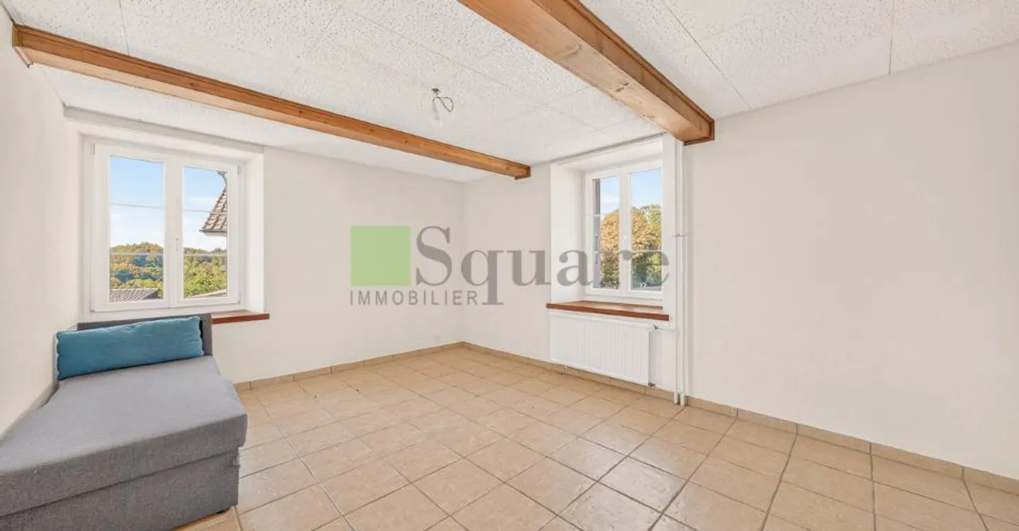 Rental House with 12 Rooms - Photo 8 of 13