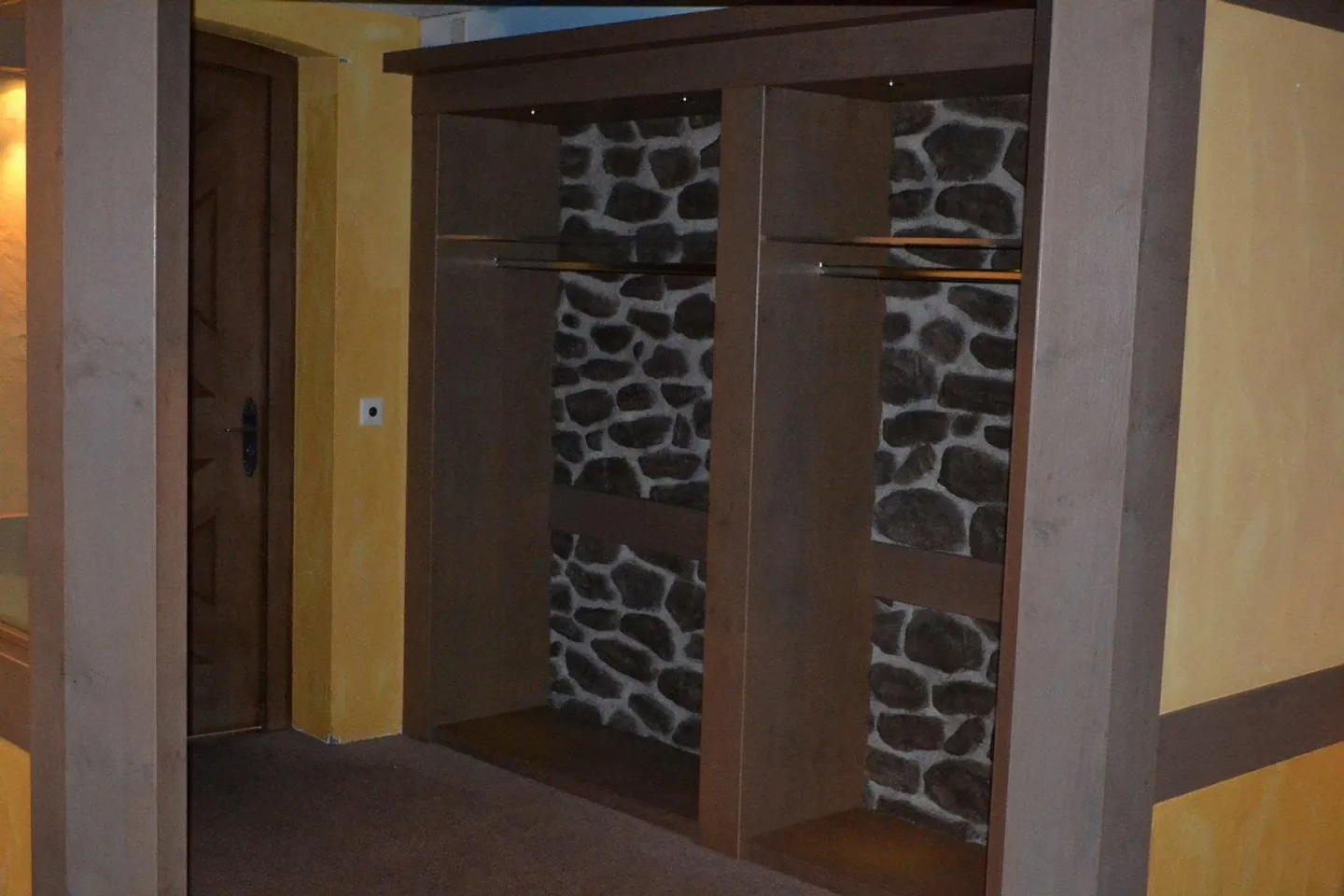 TOP Event Location/BAR for up to 200 people - Photo 8 of 13