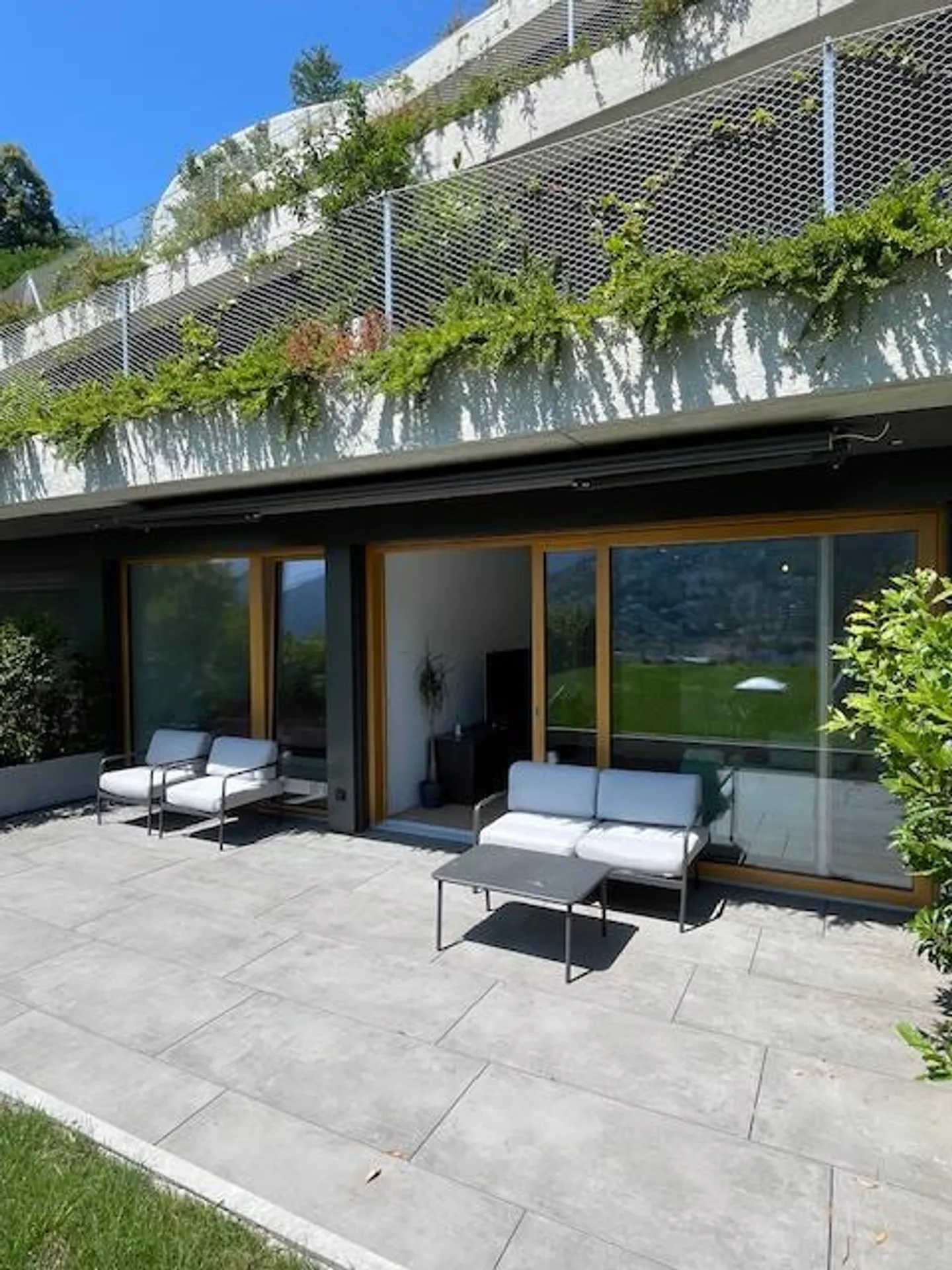 Appartamento vacanze soleggiato con bel giardino, nuova costruzione - Foto 4 di 11