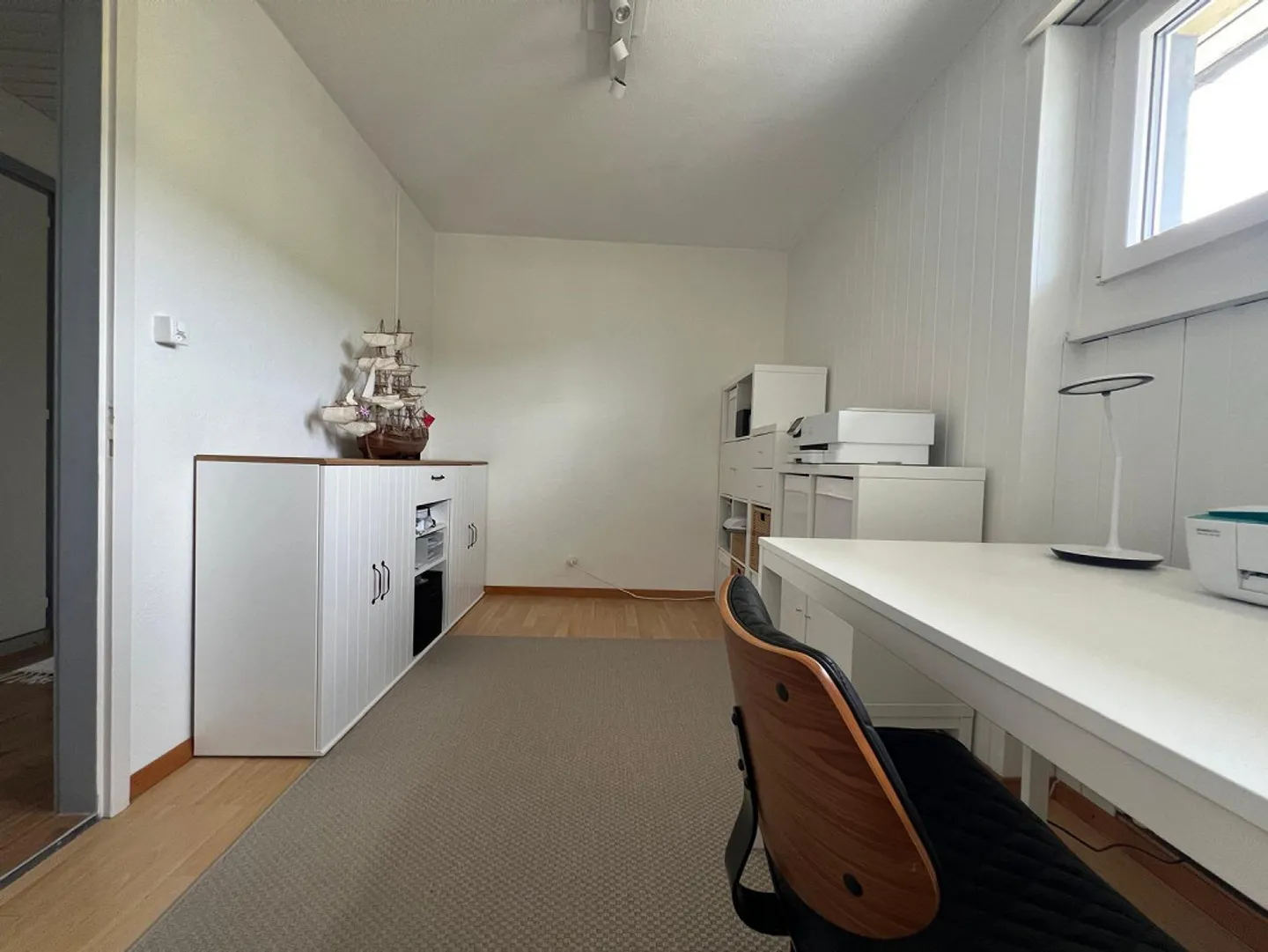 Appartement 4 pièces 2ème étage - Photo 3 sur 7