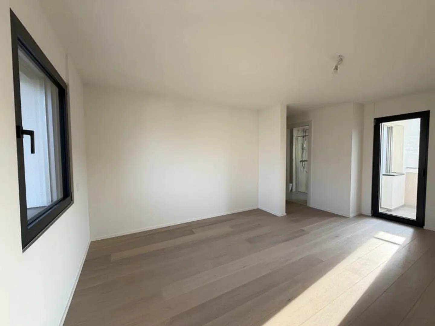 Penthouse mit Seeblick in Villa - Foto 13 von 13