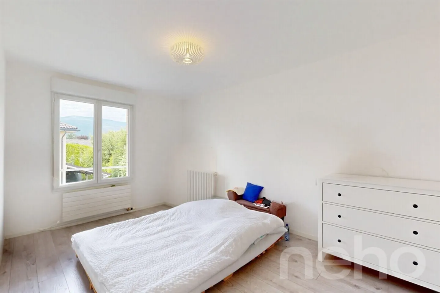 Charming Family Home in Quiet Area - Photo 8 of 12