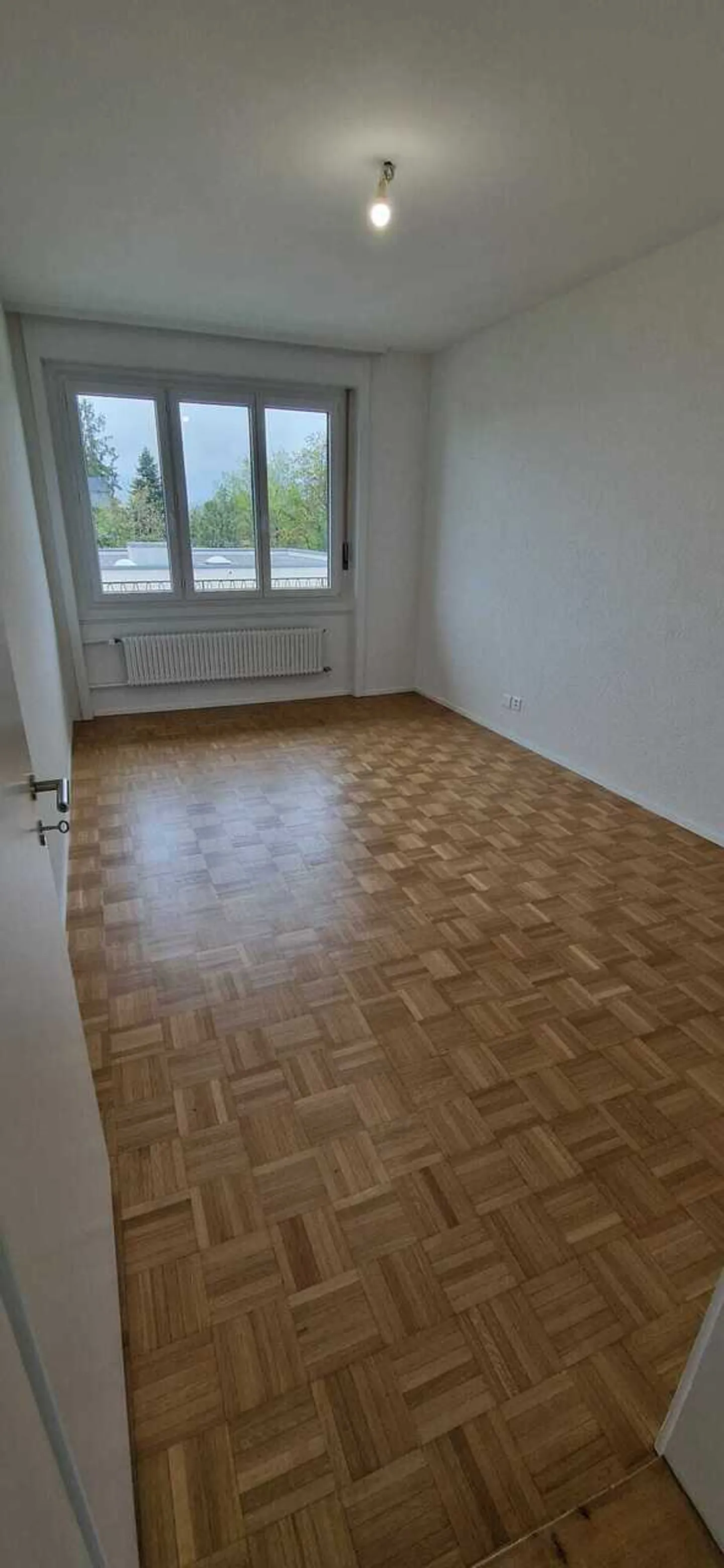 Grand 3.5 pièces de standing à 5 minutes à pied de la gare de Fribourg - Photo 12 sur 18