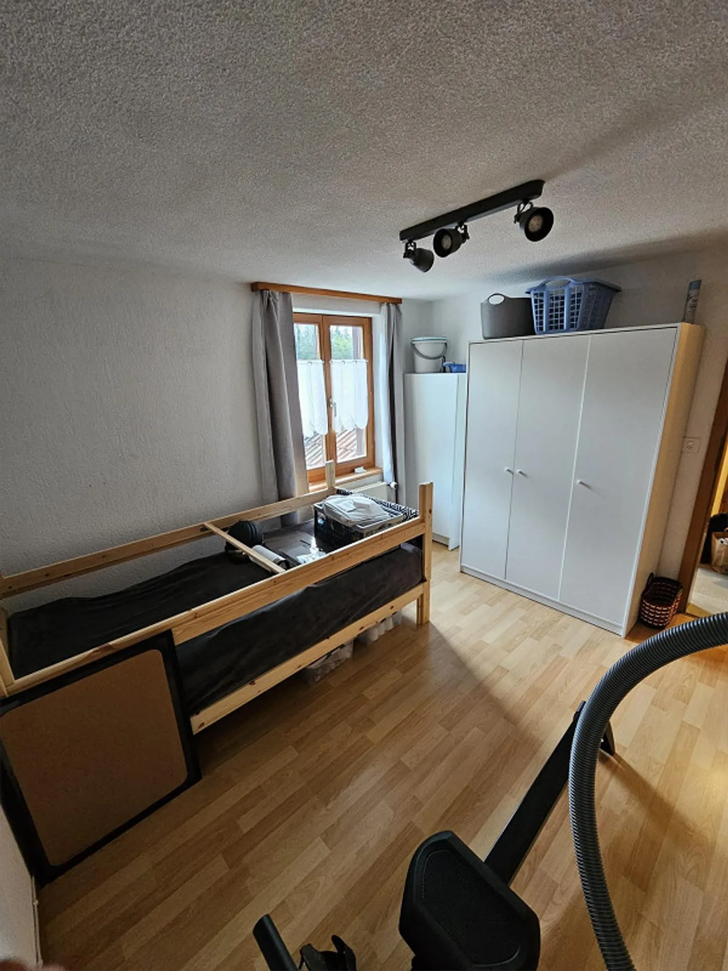 Ampio appartamento di 4,5 stanze - Foto 15 di 15