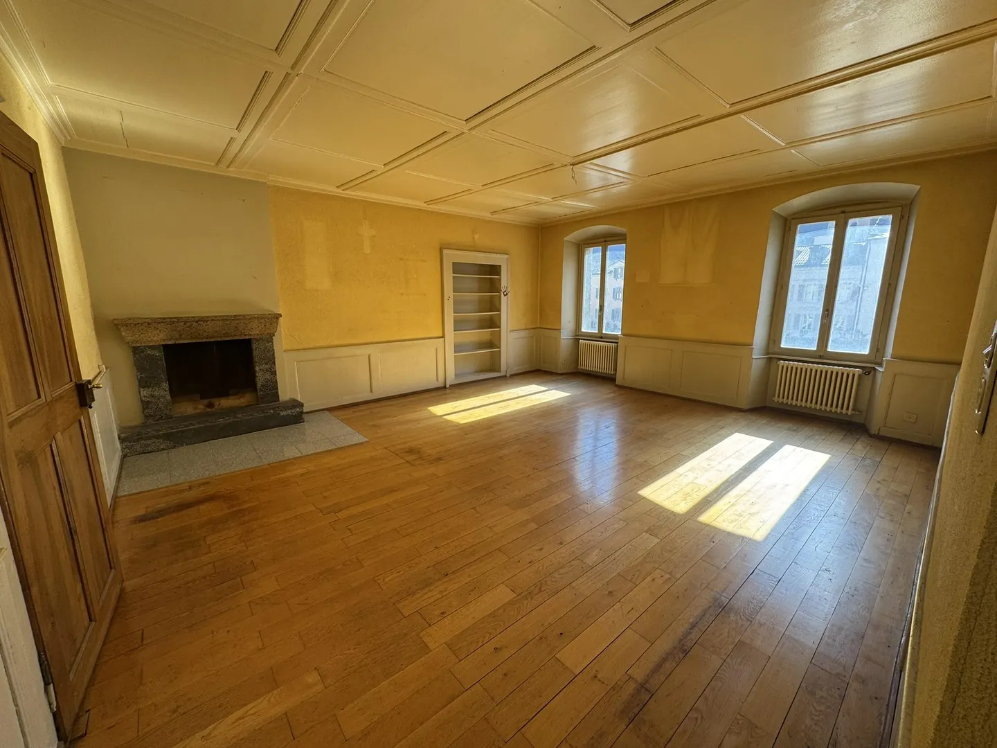 Apartment for sale - Photo 1 of 9